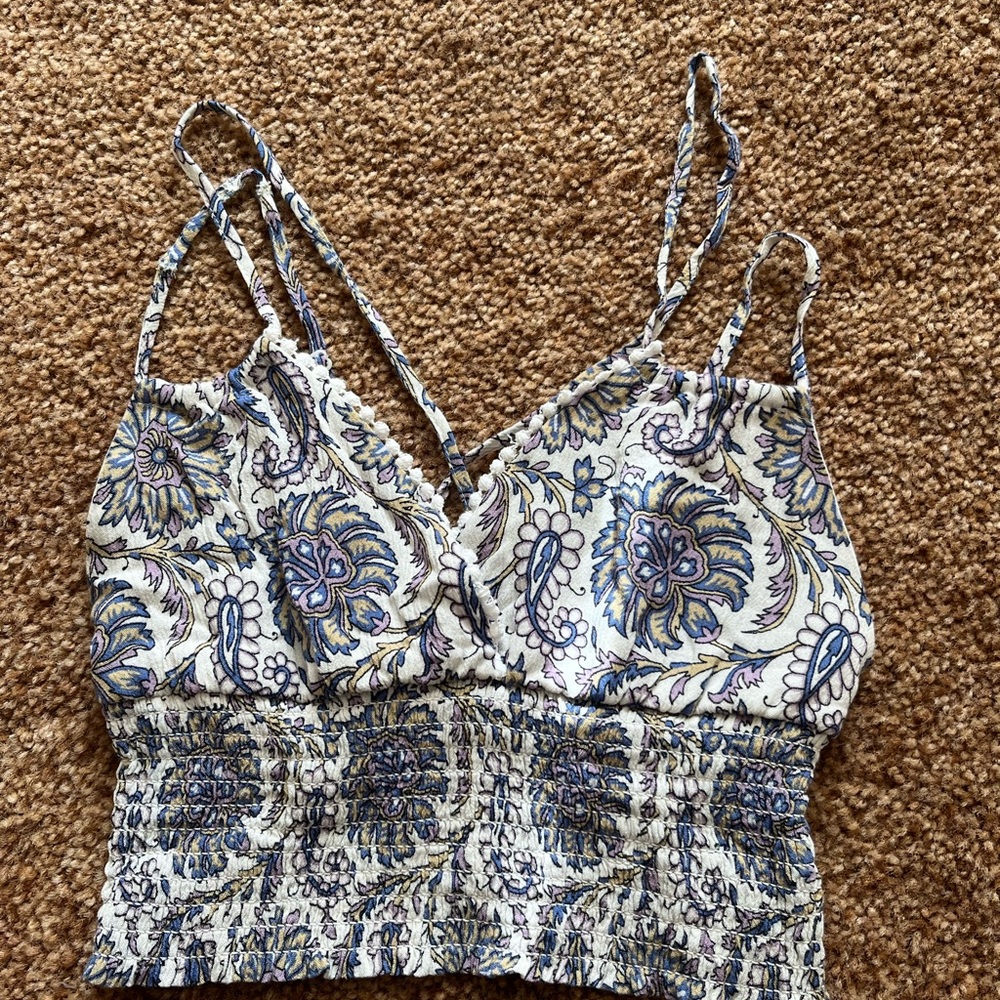 American Eagle Outfitters Blue and White Floral Camisole